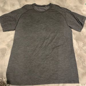 Lululemon T-shirt
